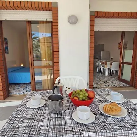 Modern At Rosa Di Martinsicuro Near Sea Apartment *