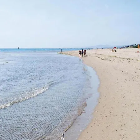 Modern At Rosa Di Martinsicuro Near Sea