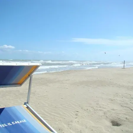 Modern At Rosa Di Martinsicuro Near Sea Villa Rosa Di Martinsicuro