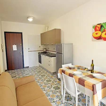 Modern At Rosa Di Martinsicuro Near Sea Villa Rosa Di Martinsicuro