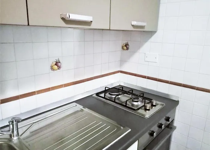 Modern At Rosa Di Martinsicuro Near Sea شقة