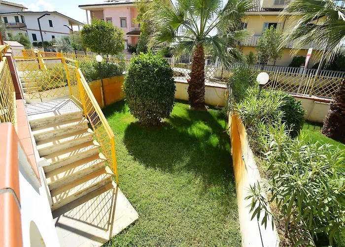 Апартаменты Modern At Rosa Di Martinsicuro Near Sea Villa Rosa Di Martinsicuro